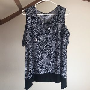 Rafaella  close shoulder top